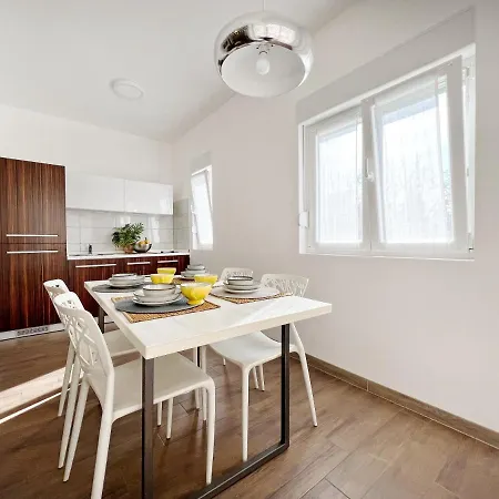 公寓 Teodora Maria Novigrad Istria