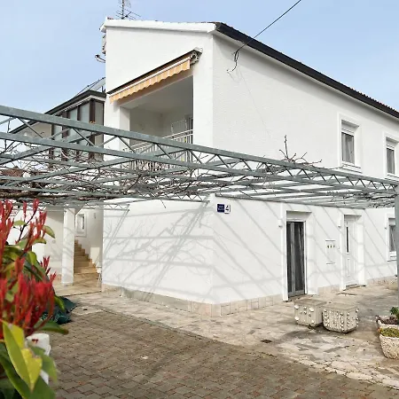 Teodora Maria * Novigrad (Istria)