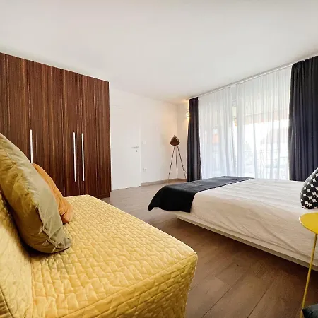 Teodora Maria * Novigrad (Istria)