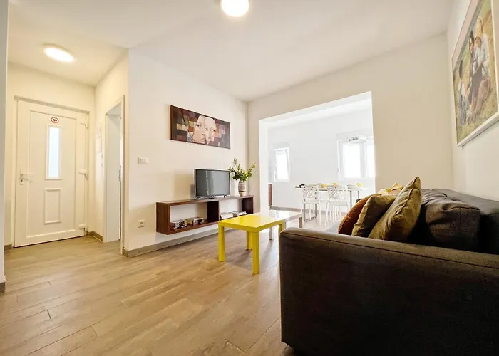 Teodora Maria * Novigrad Istria