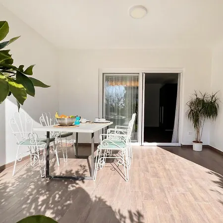 Апартаменты Teodora Maria