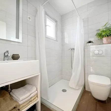 Teodora Maria Новиград