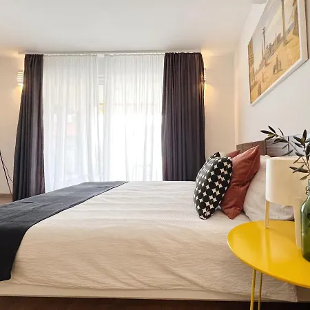 Teodora Maria Новиград